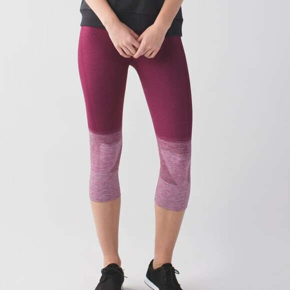 Lululemon Seamlessly Street Crop w 13", Rise 10.5", Inseam 17" - Picture 1 of 2